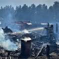 Сотрудники МЧС России призывают граждан неукоснительно соблюдать требования пожарной безопасности
